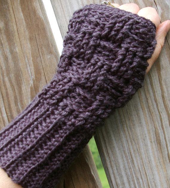 17 Fingerless Gloves Crochet Patterns | Guide Patterns