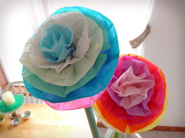 10 Ways To Make Giant Tissue Paper Flowers Guide Patterns