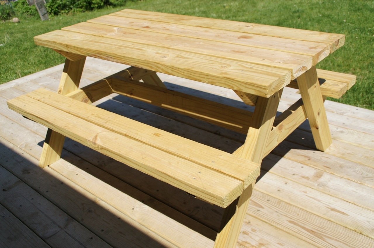 21 Wooden Picnic Tables: Plans and Instructions  Guide Patterns
