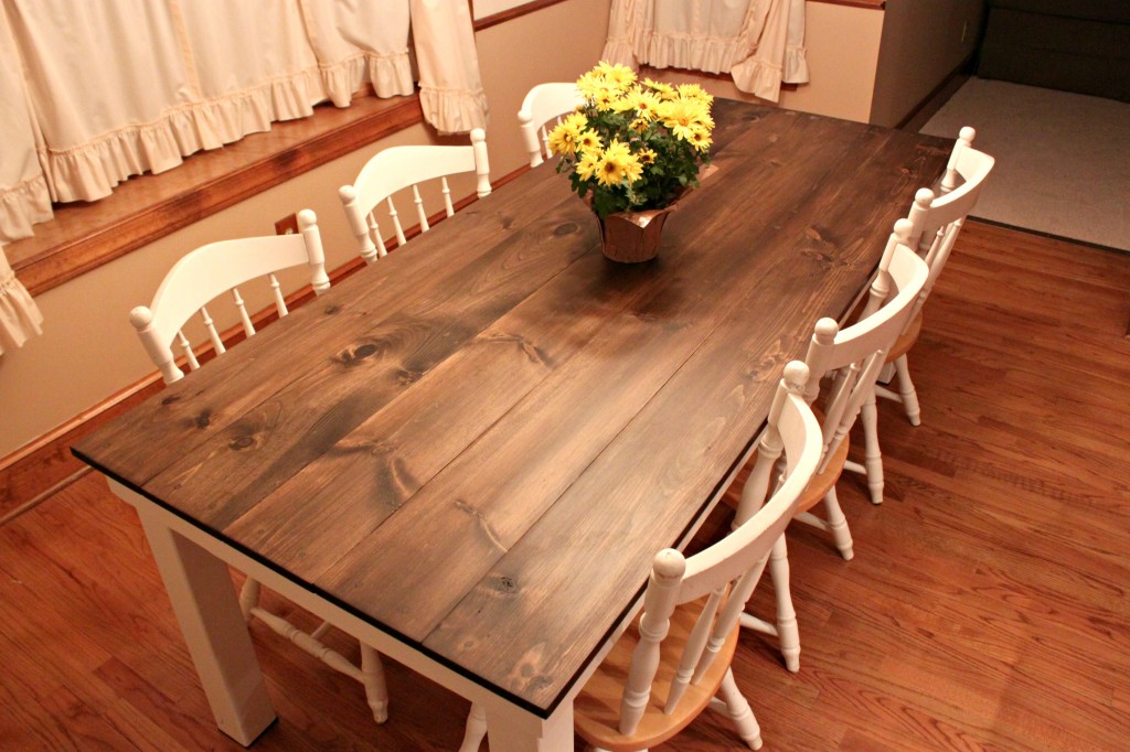 farmhouse table in arts and crafts kitchen