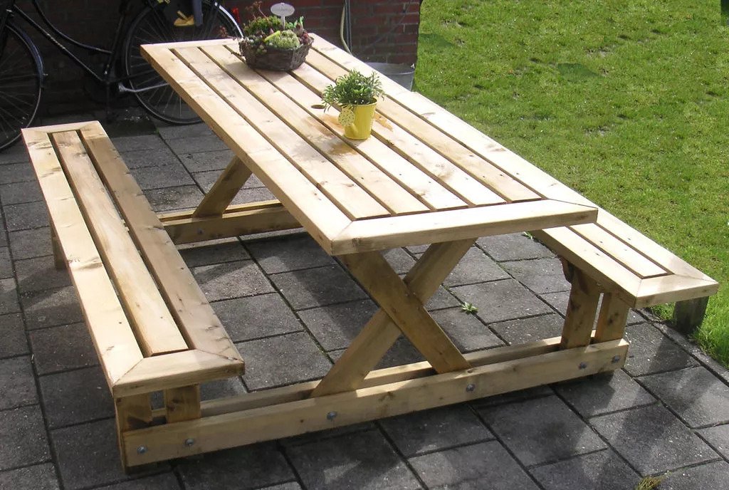 21 Wooden Picnic Tables: Plans and Instructions | Guide ...