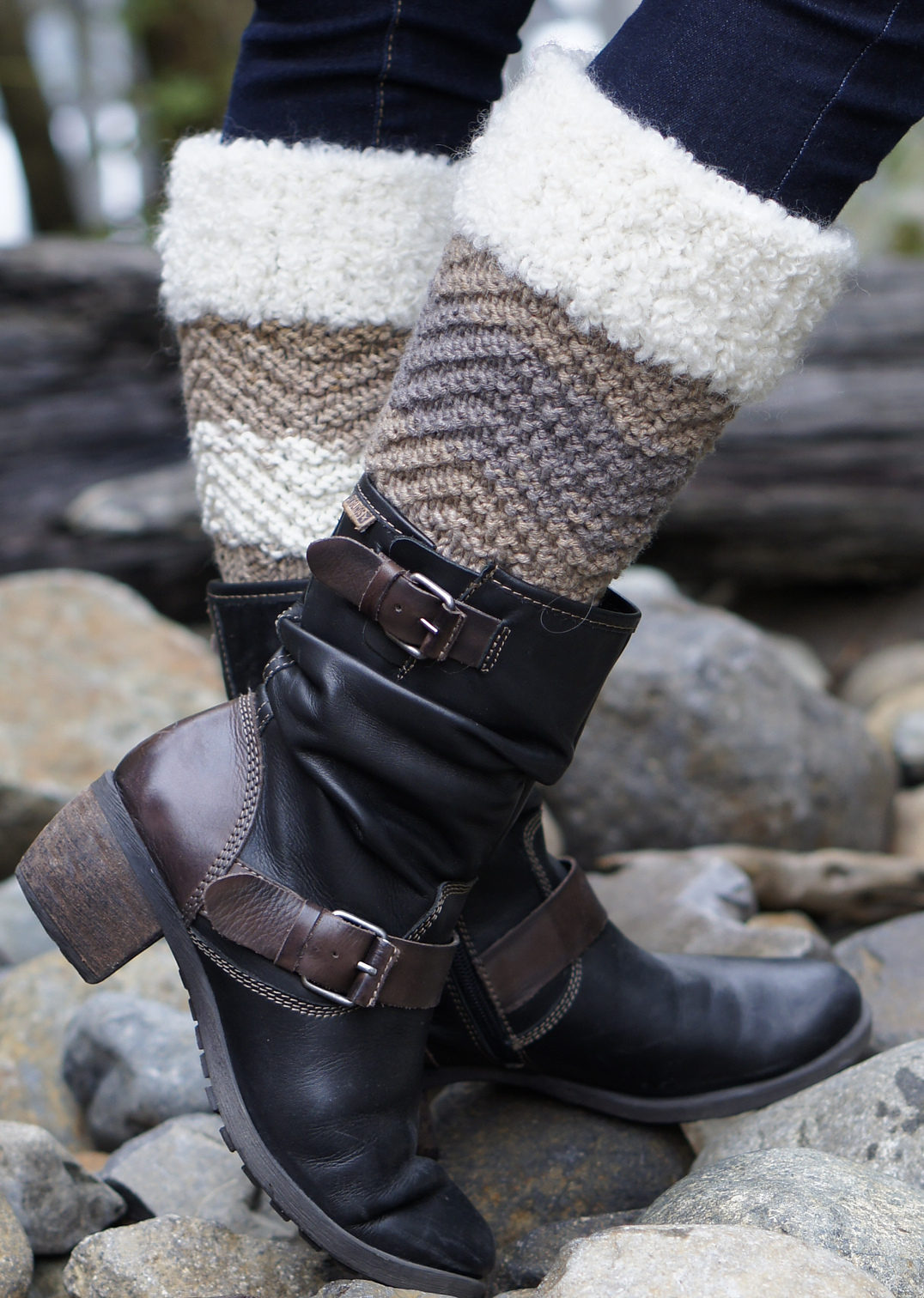 27 Free Patterns for Knit Boot Cuffs | Guide Patterns