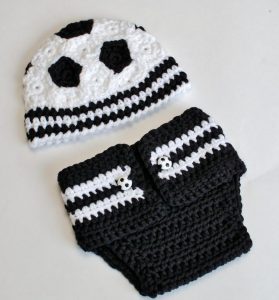 Crochet Baby Hat and Diaper Cover Pattern