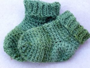 Easy Crochet Baby Socks Pattern