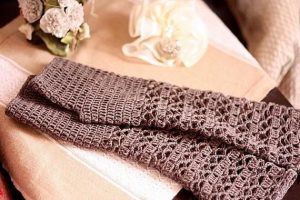 Easy Crochet Fingerless Gloves