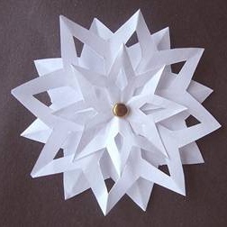 Simple 3D Paper Snowflake Pattern