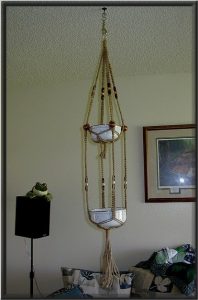 Macramé Pattern Plant Hanger