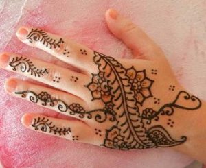 Simple Henna Design for Kids