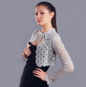 Crocheting Pattern of Shrug