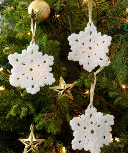 Crochet Snowflake Ornament Pattern