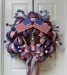 How to Make 4th of July Mesh Wreath