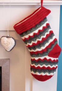 How to Crochet a Christmas Stocking