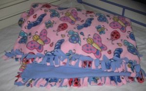 How to Make a Tie Fleece Blanket