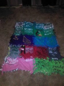 No Sew Tshirt Quilt