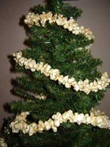 Popcorn Garland for Christmas Tree