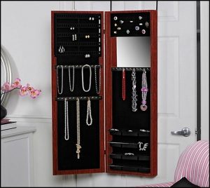 DIY Over The Door Jewelry Holder