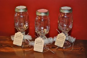 Mason Jar Wine Glasses for Weddings