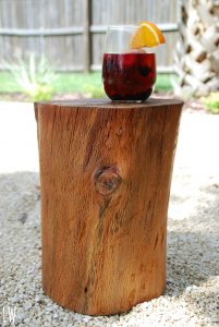 How to Make Tree Stump Side Table