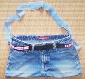 How to Make a Purse Out Of Jeans