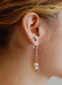 Safety Pin Earring DIY