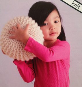 How to Knit a Pouf