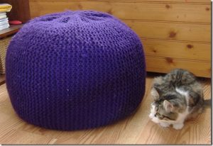 Knit Pouf