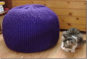 Knit Pouf