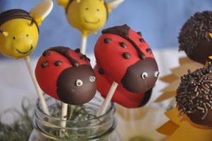 Ladybug Cake Pop Stand