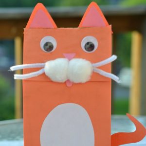 Easy Paper Bag Puppet