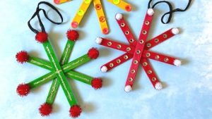 How to Make a Popsicle Stick Snowflake