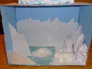Shoebox Diorama Polar Bear