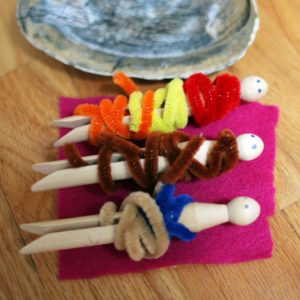 DIY Clothespin Dolls