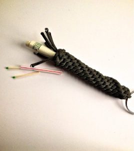 Paracord Pen Pouch