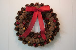 Pinecone Wreath How to Make