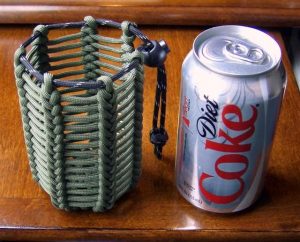 Vertical Half Hitched Paracord Pouch/Can Koozie