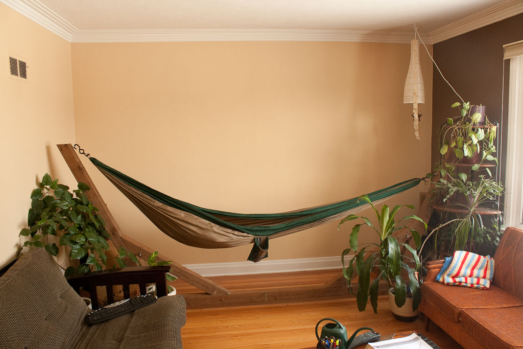 Minimalist Hammock For Room for Large Space