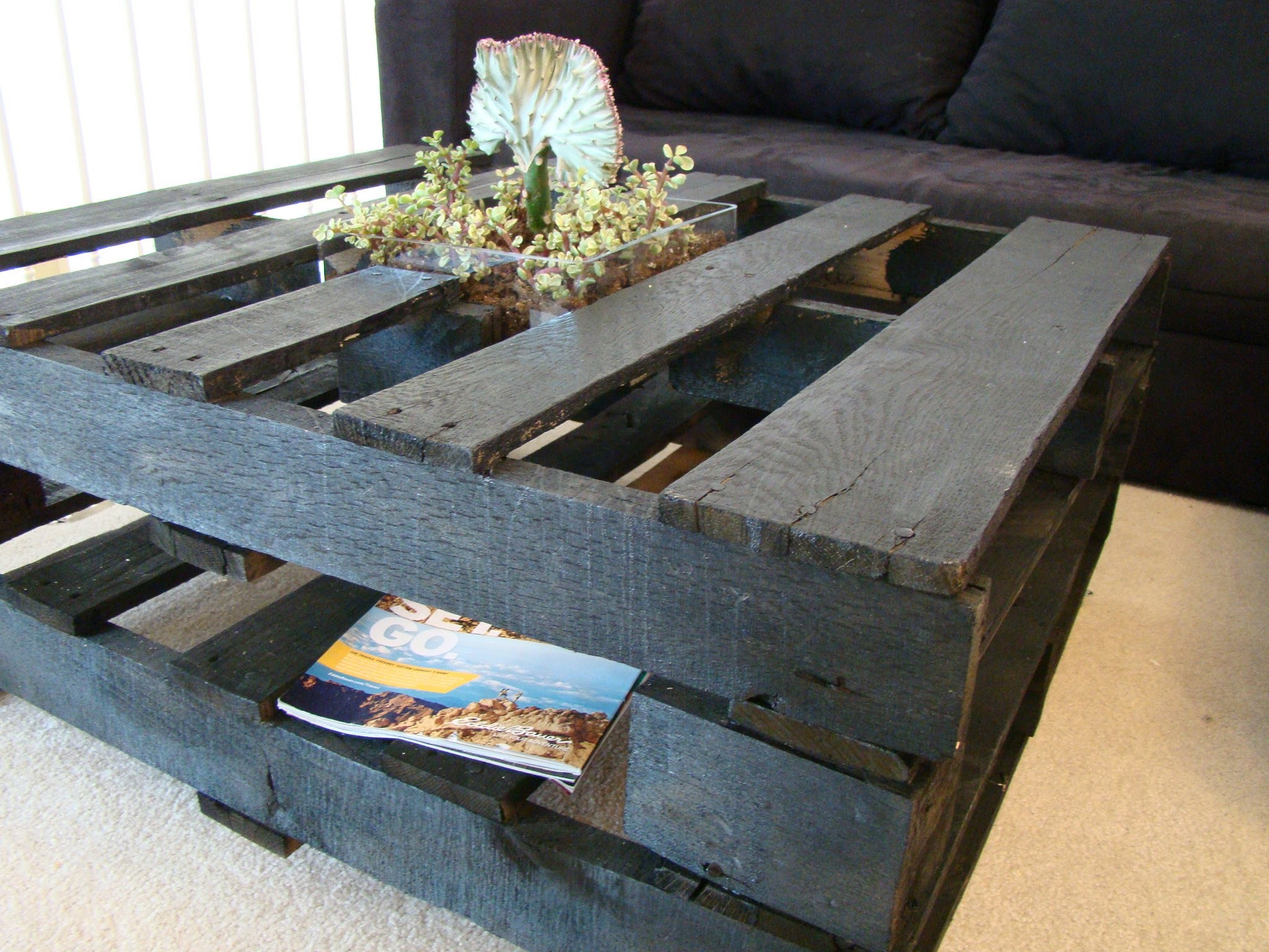 18 DIY Pallet Coffee Tables Guide Patterns