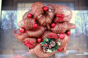 How to Make Mesh Wreath