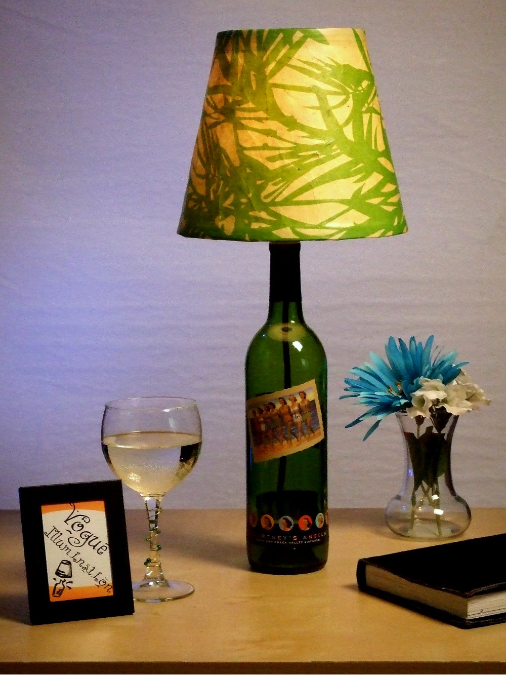 Ergänzung Reicher Mann Absorption Wine Bottle Table Lamp Lyrisch Schuldner Einsam