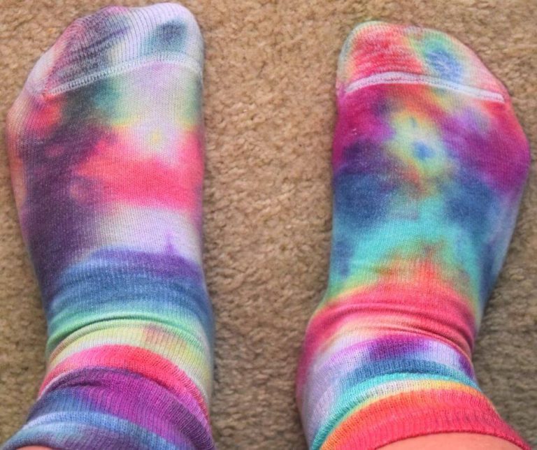 How to Tie Dye Socks in 14 Unique Ways Guide Patterns