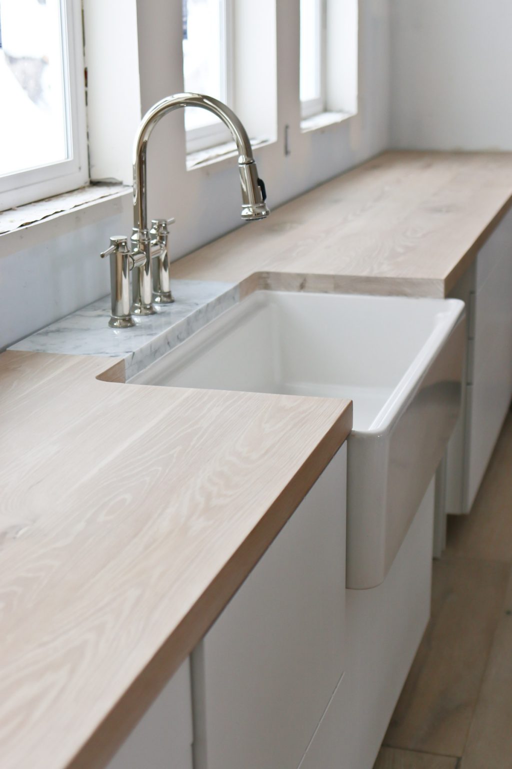 18 DIY Designs to Build Wooden Countertops Guide Patterns