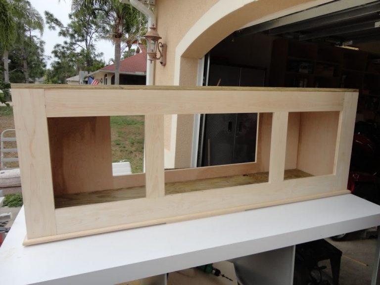 30 DIY Aquarium Stands with Plans – Updated 2022! | Guide Patterns
