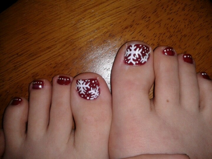 12 Stunning Snowflake Nail Art Designs with Tutorials | Guide Patterns