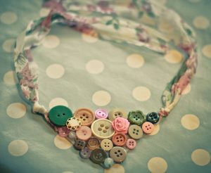 How to Make a Button Necklace