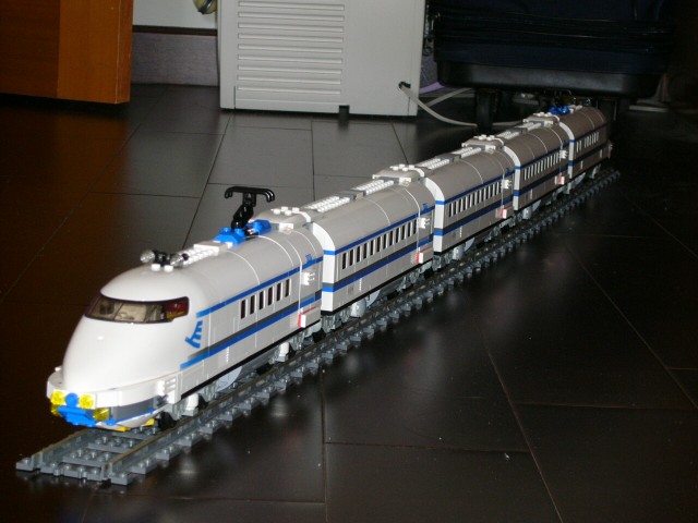 Making a Cardboard Train: 24 DIYs | Guide Patterns