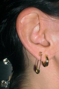 DIY Safety Pin Earring