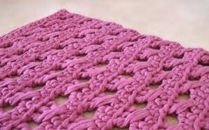 Crochet Rug from T-Shirts