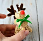 16 DIY Wine Cork Reindeer Ornaments To Try This Christmas - Guide Patterns