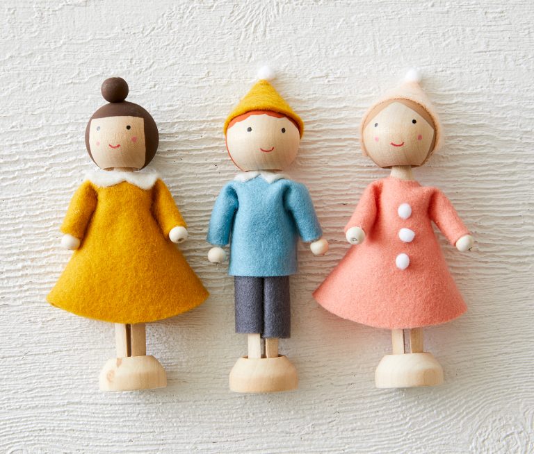 25 Easy Tutorials to Make Colorful Clothespin Dolls Guide Patterns