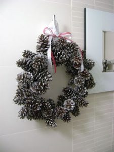 Pinecone Wreath Instructions